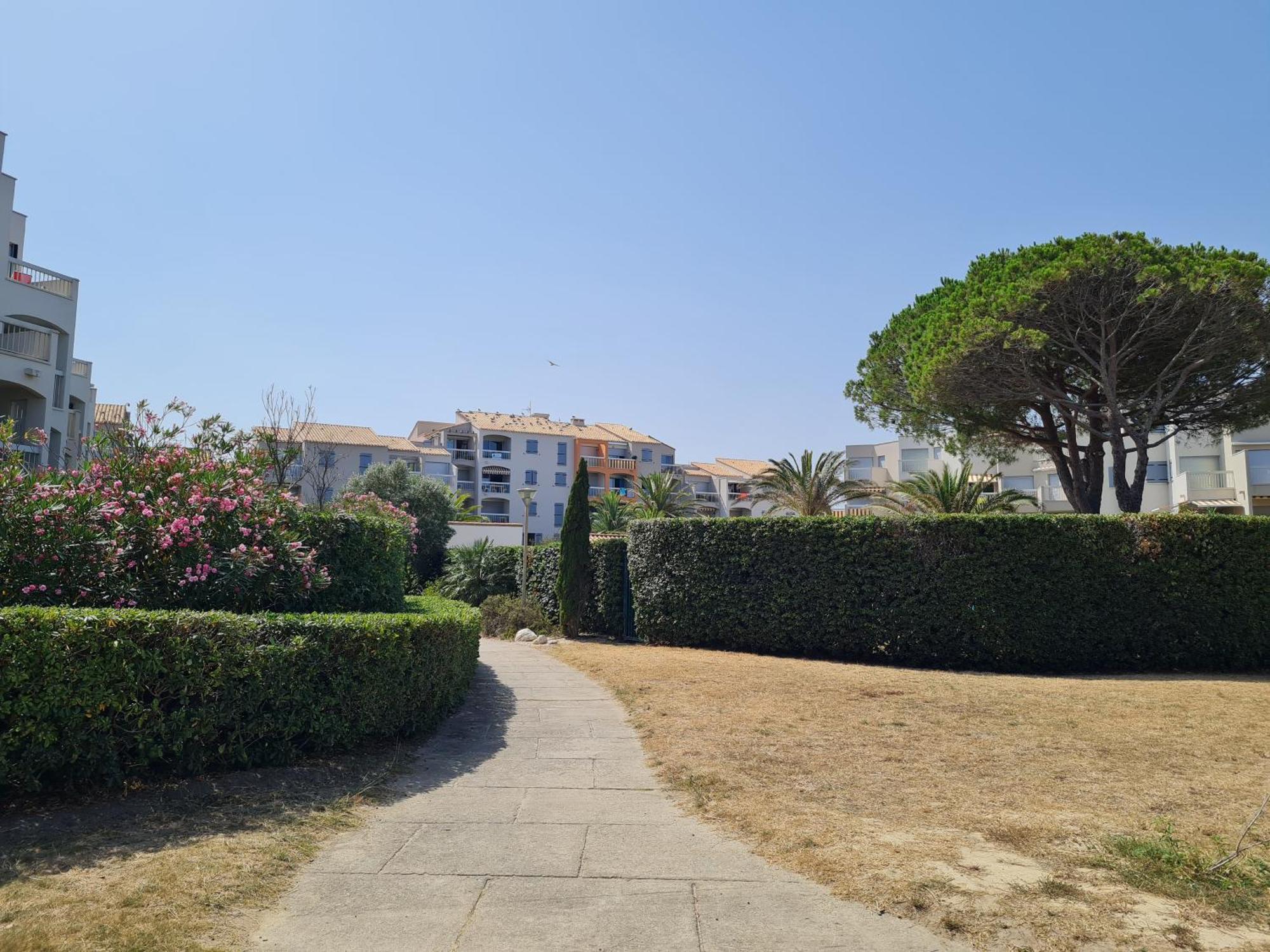 Magnifique Vue Mer Pour Ce T2 Avec Piscine Saint-Cyprien  Exterior photo